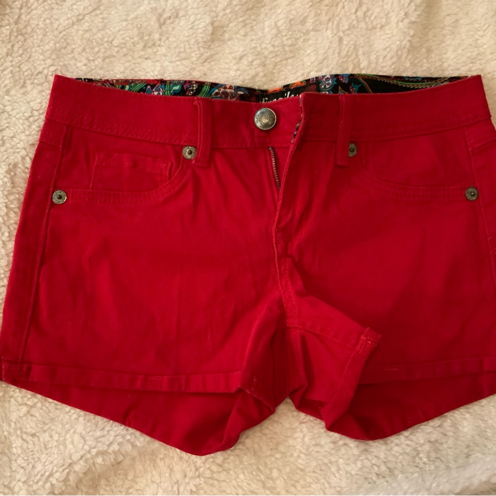 Size 5 - Fragile Red shorts